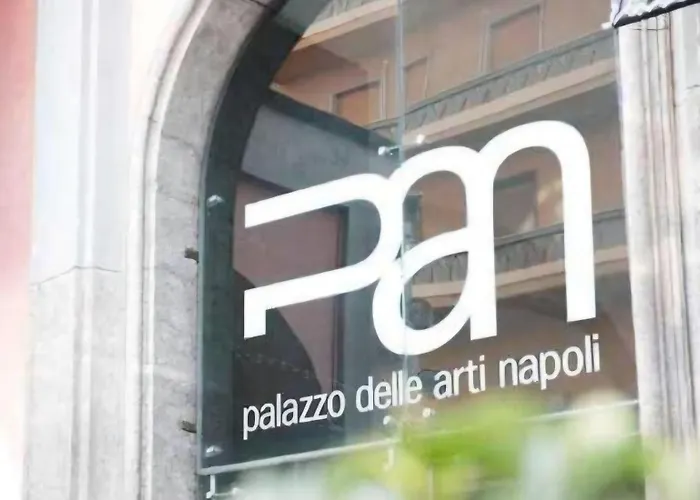 Sottosopra Chiaia Апартаменты Неаполь