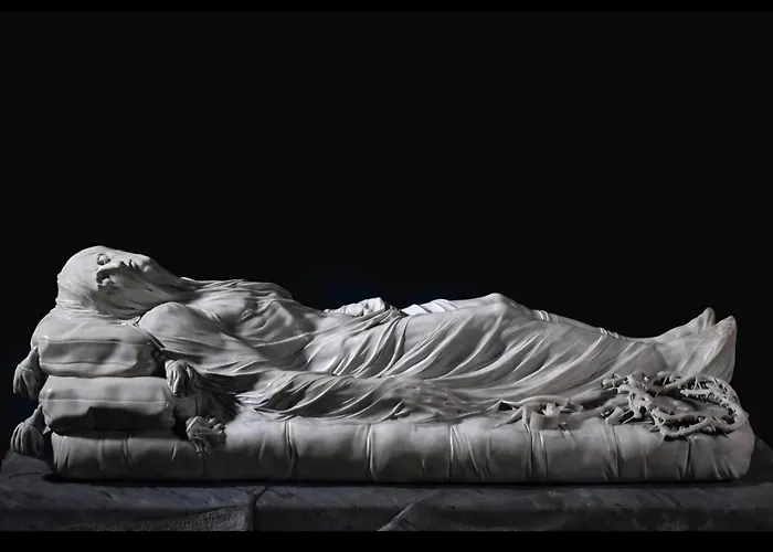 Апартаменты Sottosopra Chiaia *