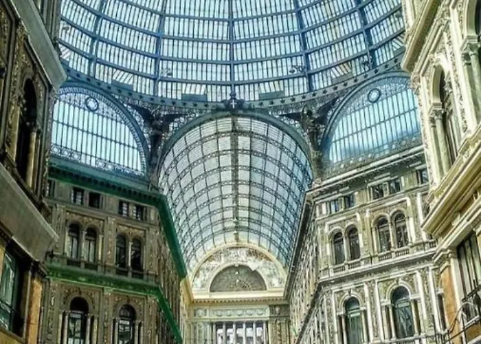 Апартаменты Sottosopra Chiaia