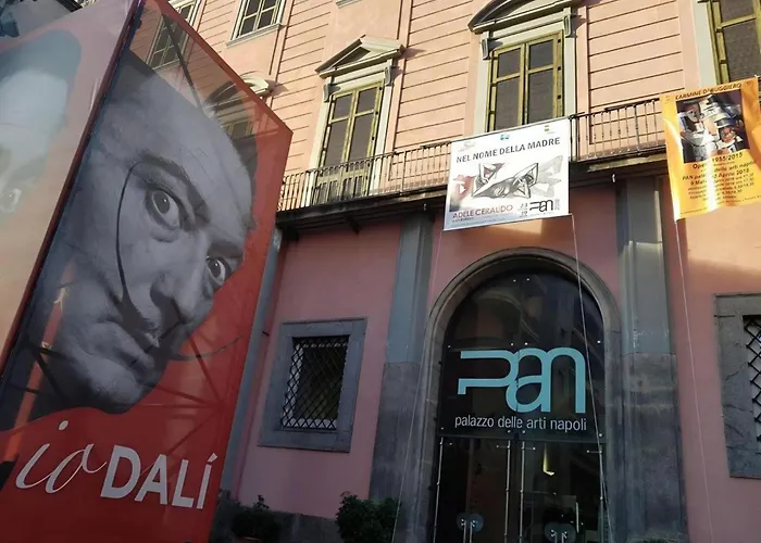 Апартаменты Sottosopra Chiaia *